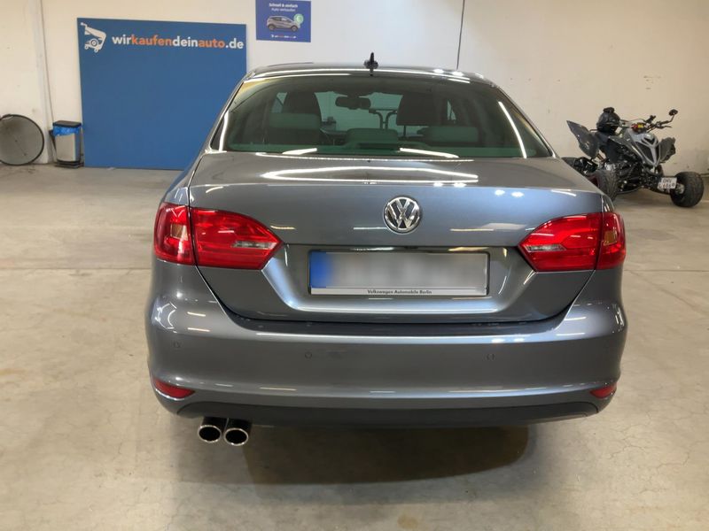 Volkswagen Jetta 1.4 TSI Highline — zdjęcie 5