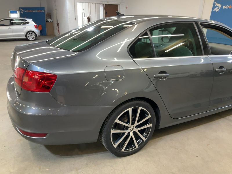 Volkswagen Jetta 1.4 TSI Highline — zdjęcie 6