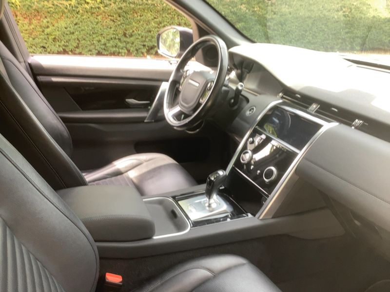 Land Rover Discovery Sport D150 S AWD — zdjęcie 12