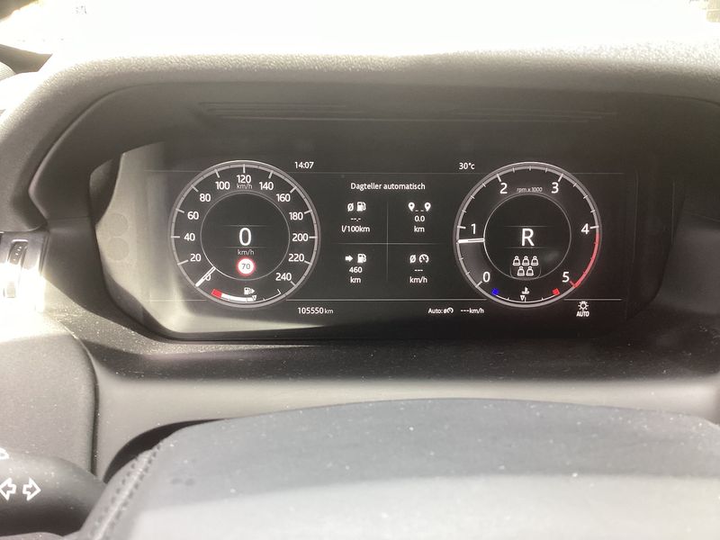 Land Rover Discovery Sport D150 S AWD — zdjęcie 13