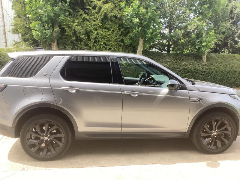 Land Rover Discovery Sport D150 S AWD — zdjęcie 7