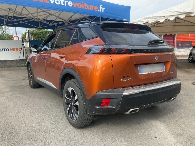 Peugeot 2008 1.2 PureTech GT Line — zdjęcie 3