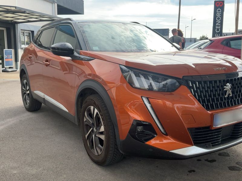 Peugeot 2008 1.2 PureTech GT Line — zdjęcie 8
