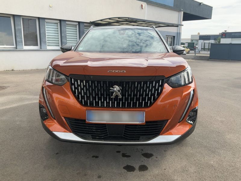 Peugeot 2008 1.2 PureTech GT Line — zdjęcie 9