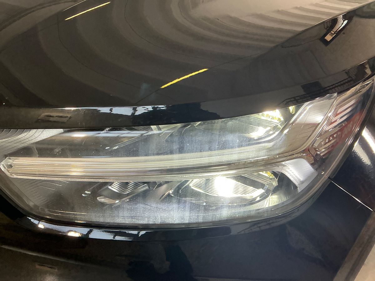 Volvo XC40 2021 — photo 23