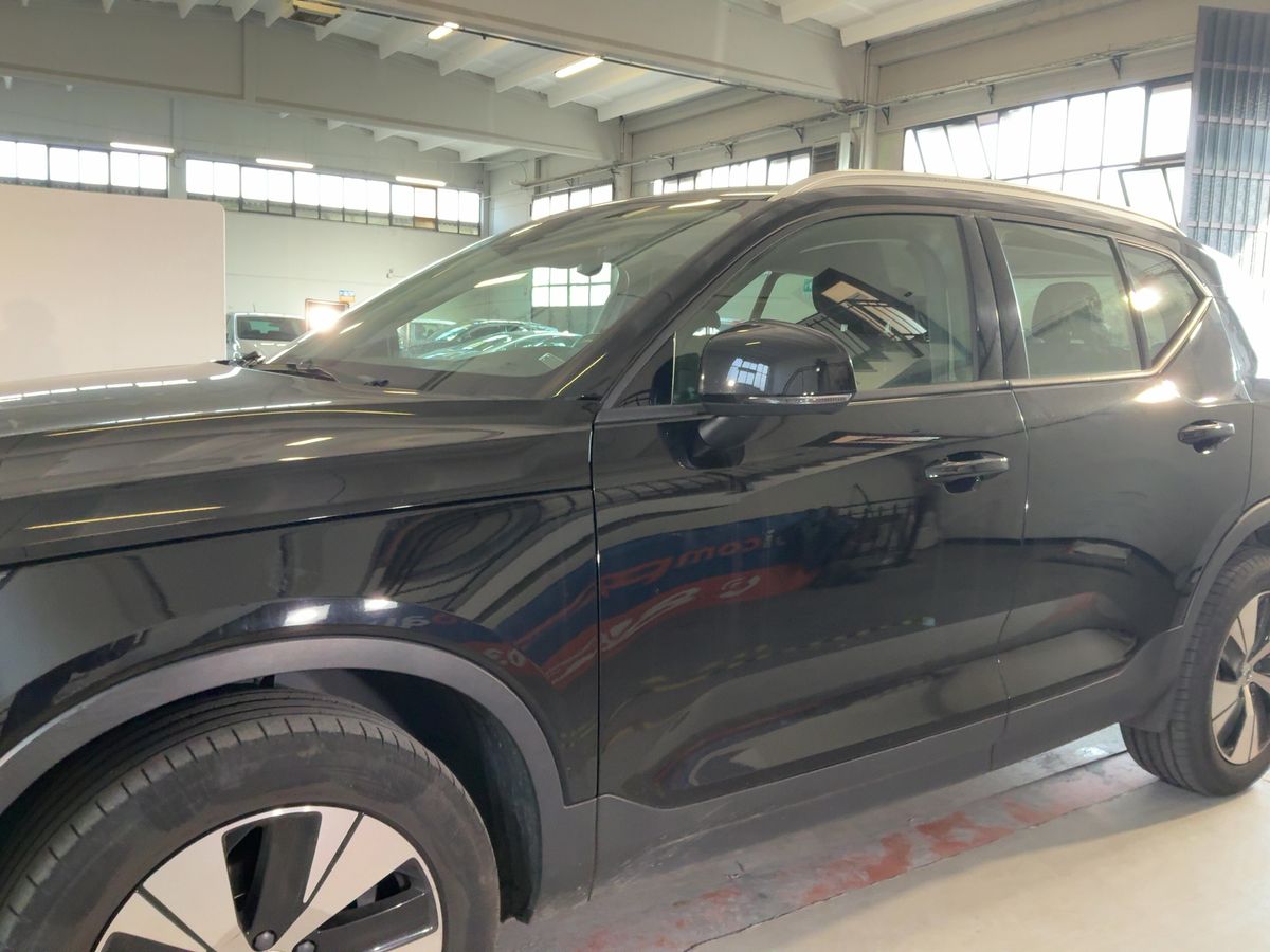 Volvo XC40 2021 — photo 5