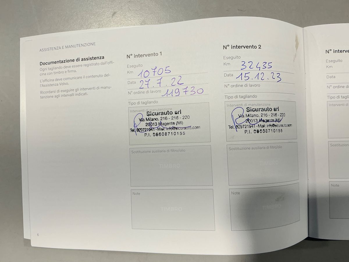 Volvo XC40 2021 — photo 29