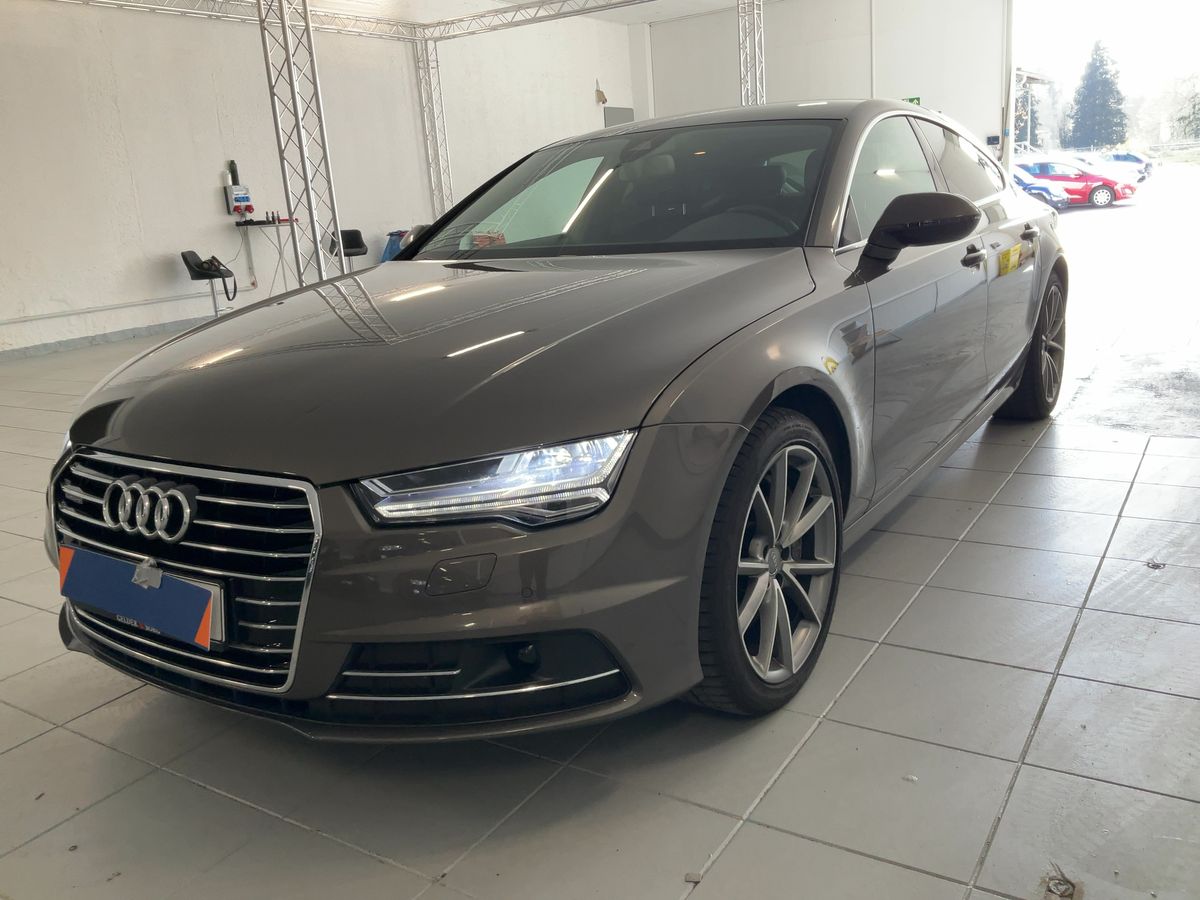 Audi A7 2016 — photo 1