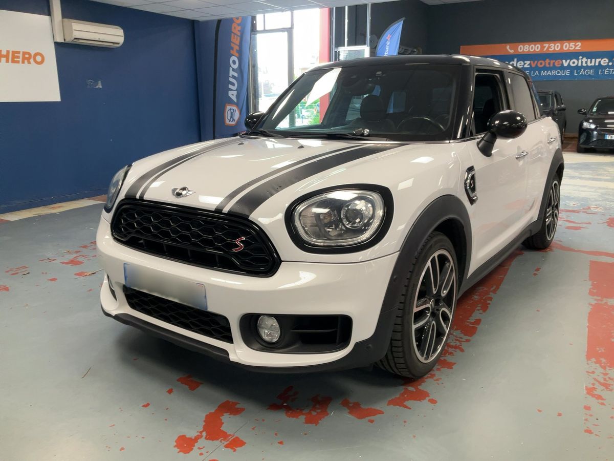 MINI Countryman 2018 — photo 1