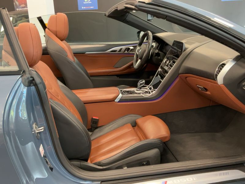 BMW 8er M850i xDrive — zdjęcie 11