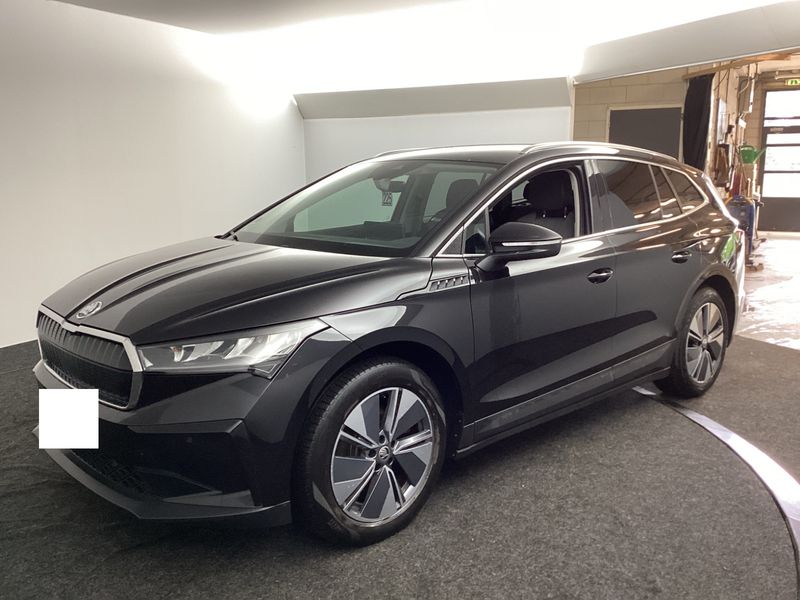 Skoda Enyaq iV 80 Loft — zdjęcie 1