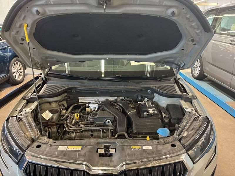 Skoda Karoq 1.5 TSI ACT Ambition — zdjęcie 7