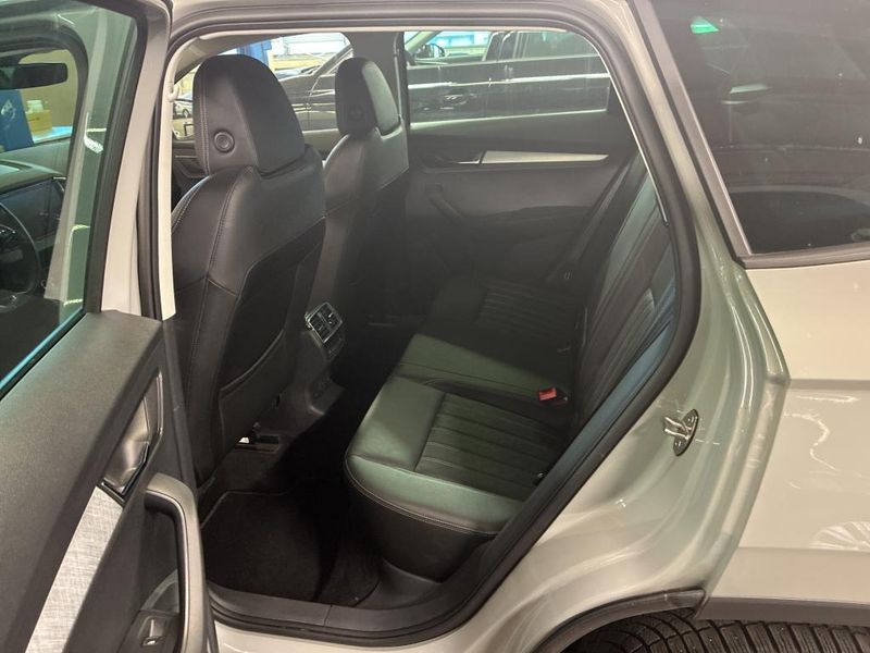 Skoda Karoq 1.5 TSI ACT Ambition — zdjęcie 11