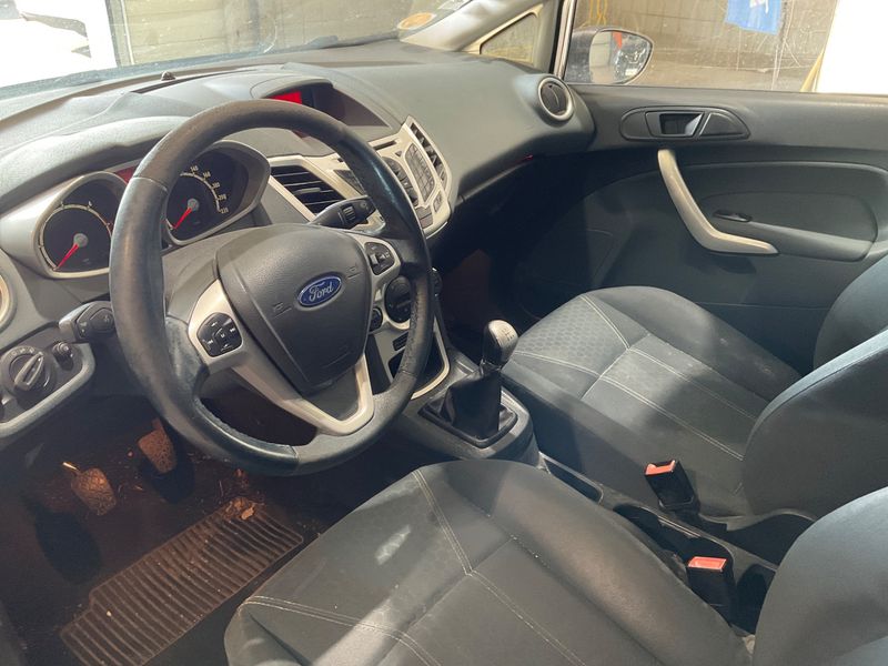 Ford Fiesta 1.4 TDCi Titanium — zdjęcie 3