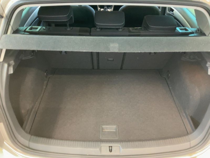 Volkswagen Golf VII 1.2 TSI Cup BlueMotion Tech 2015 – снимка 15