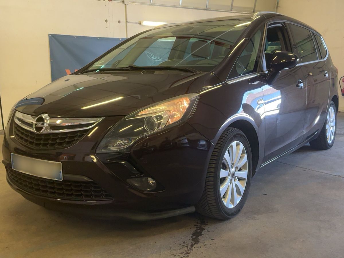Opel Zafira 2015