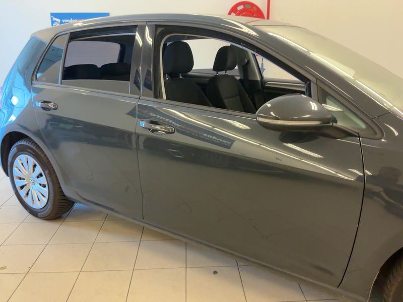 Volkswagen Golf VII 1.0 TSI Trendline BlueMotion Tech — zdjęcie 7