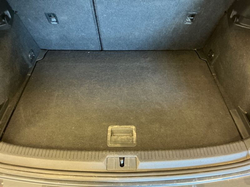Volkswagen Golf VII 1.0 TSI Trendline BlueMotion Tech 2017 – снимка 29
