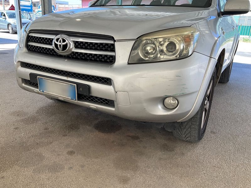 Toyota RAV 4 2.2 D-CAT Sol 2006 – снимка 34