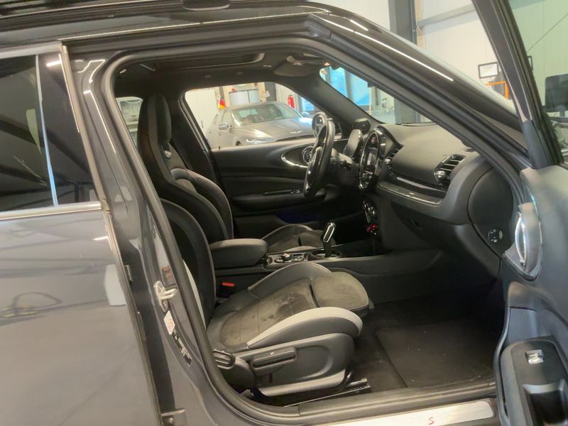 MINI Clubman Cooper S — zdjęcie 11