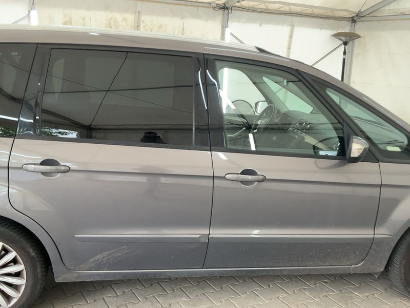 Ford Galaxy 1.6 EcoBoost Business Edition — zdjęcie 7