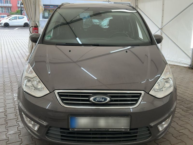 Ford Galaxy 1.6 EcoBoost Business Edition — zdjęcie 9