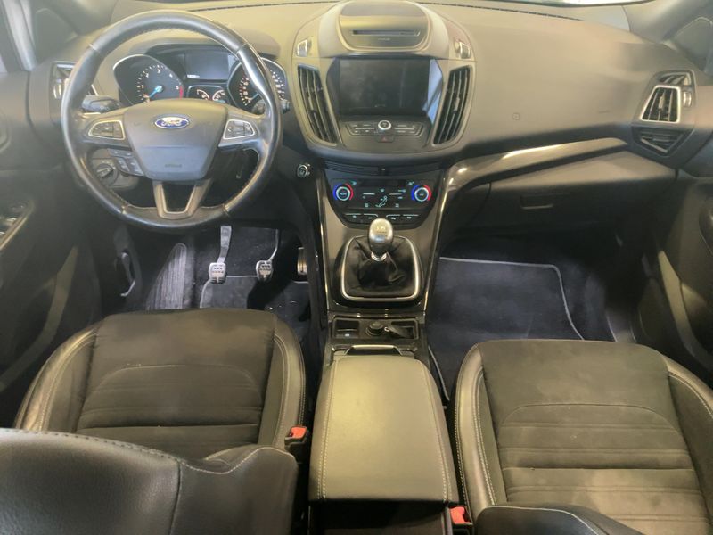 Ford Kuga 2.0 TDCi ST-Line 2017 – снимка 17