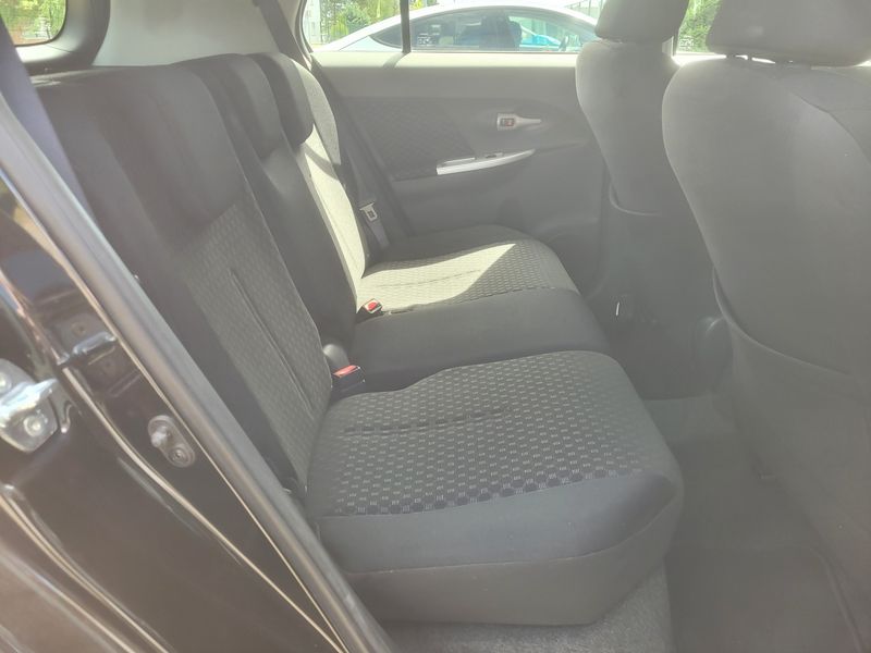 Toyota Urban Cruiser 1.4 D-4D Life 4x4 — zdjęcie 14