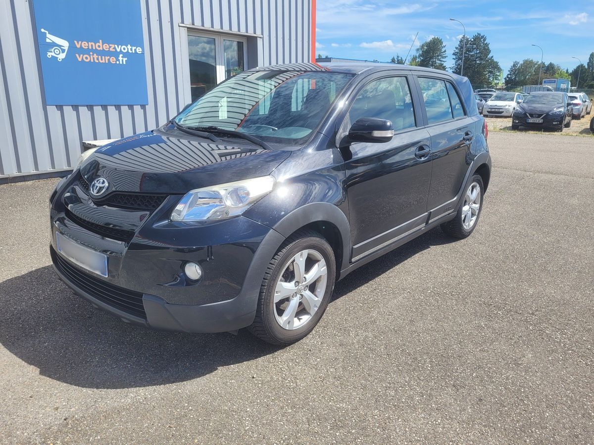 Toyota Urban 2010