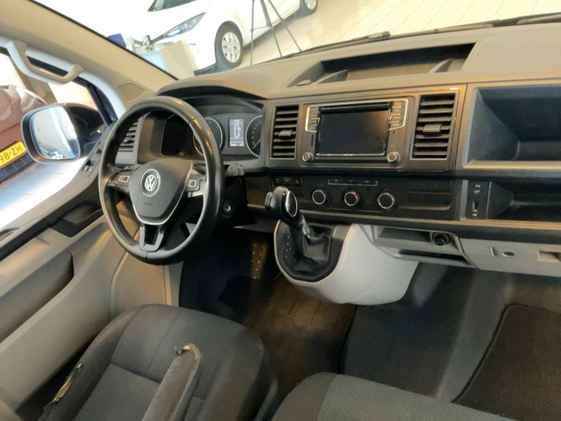 Volkswagen T6 Transporter 2.0 TDI Kasten lang — zdjęcie 12