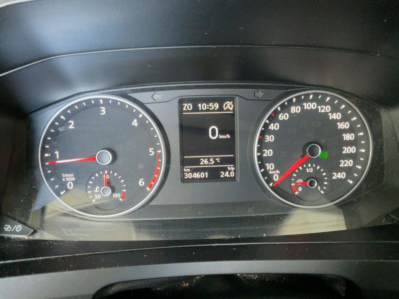 Volkswagen T6 Transporter 2.0 TDI Kasten lang — zdjęcie 13