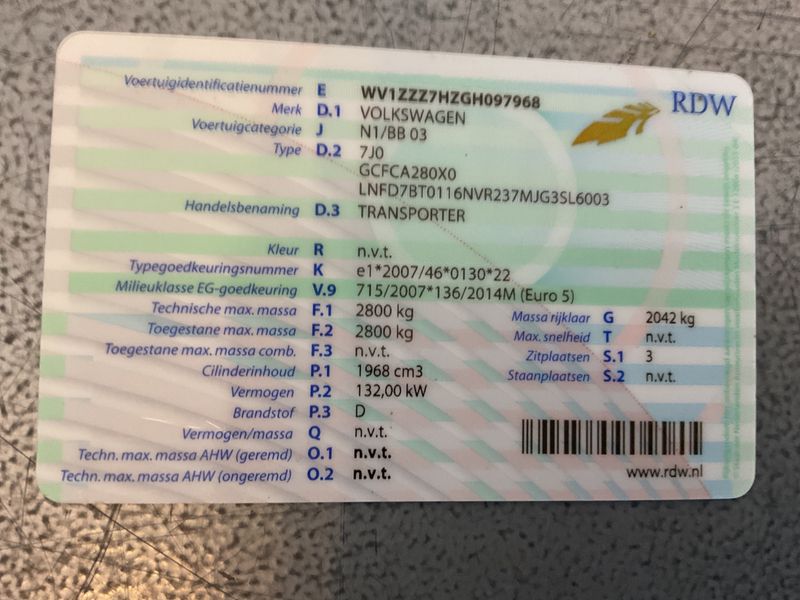 Volkswagen T6 Transporter 2.0 TDI Kasten lang — zdjęcie 15