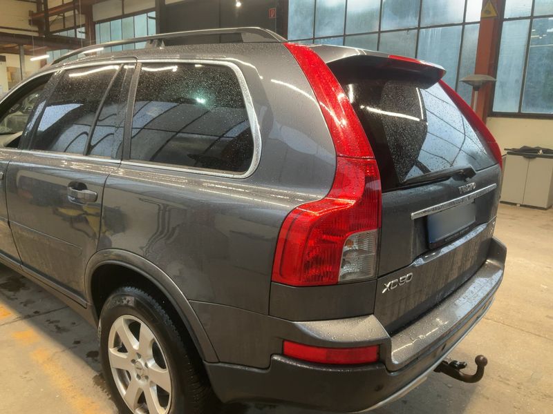 Volvo XC90 3.2 Momentum Geartronic — zdjęcie 3