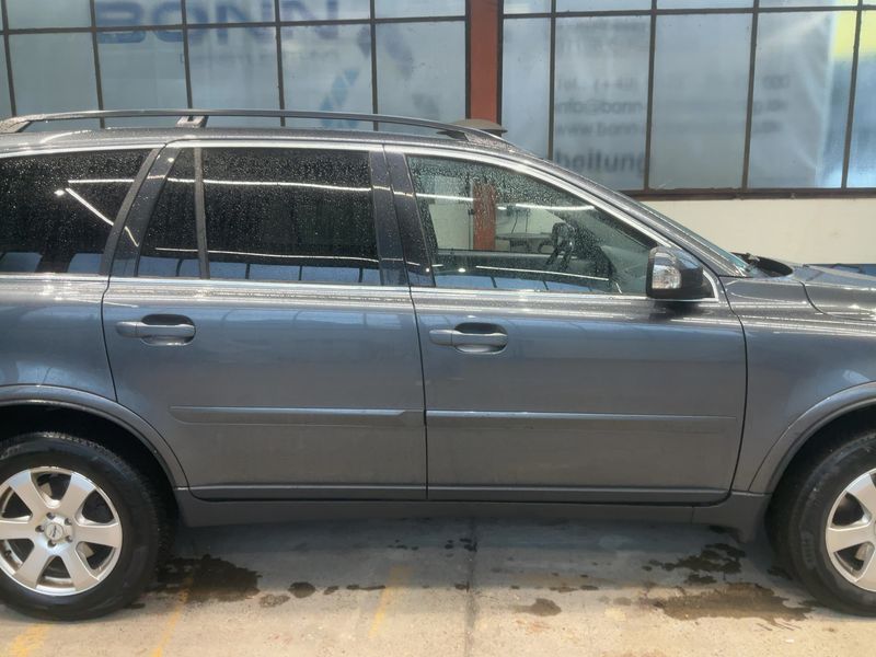 Volvo XC90 3.2 Momentum Geartronic — zdjęcie 7