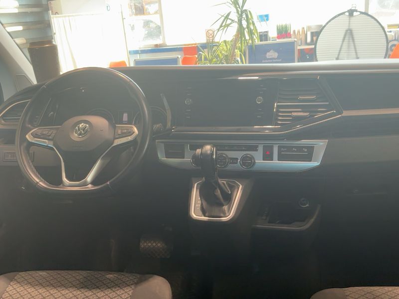 Volkswagen T6 Multivan 2.0 TDI Trendline FWD — zdjęcie 12