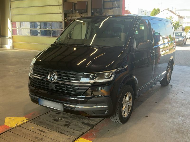 Volkswagen T6 Multivan 2.0 TDI Trendline FWD