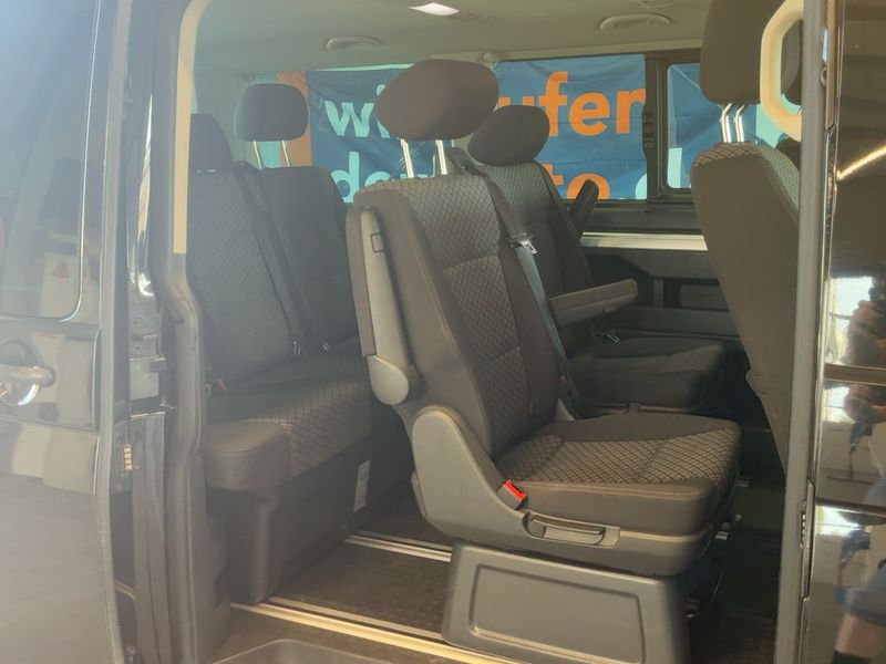 Volkswagen T6 Multivan 2.0 TDI Trendline FWD — zdjęcie 14
