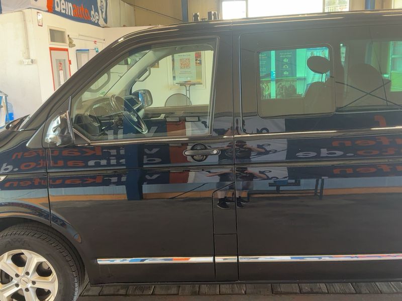 Volkswagen T6 Multivan 2.0 TDI Trendline FWD — zdjęcie 4