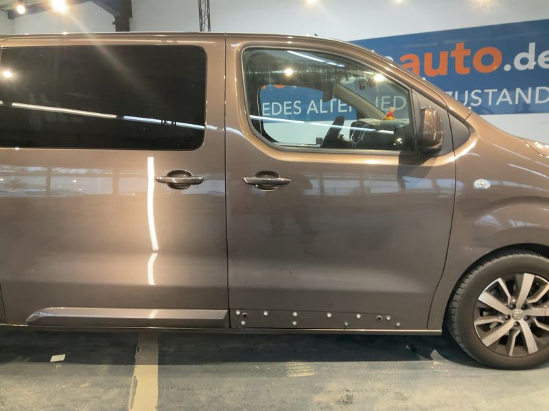 Toyota ProAce Verso 2.0 D-4D L2 Family — zdjęcie 7
