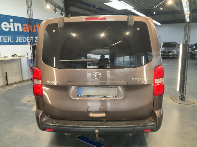 Toyota ProAce Verso 2.0 D-4D L2 Family — zdjęcie 5