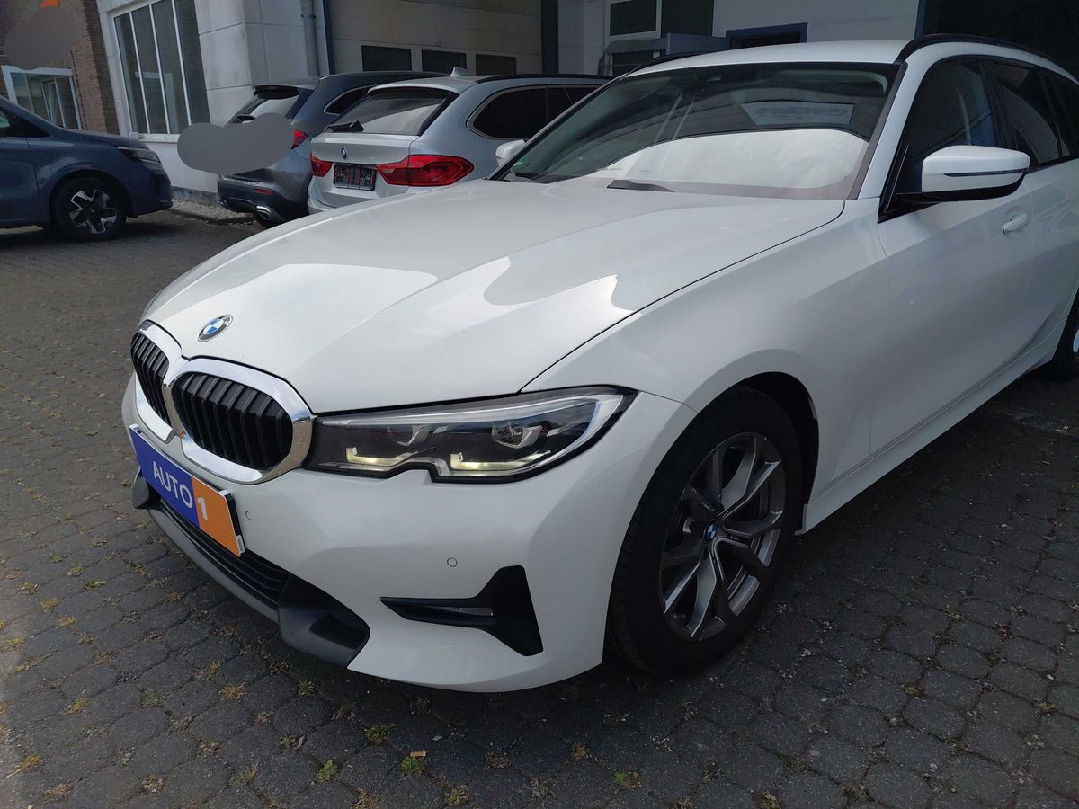 BMW 3er 320d Mild-Hybrid Sport Line