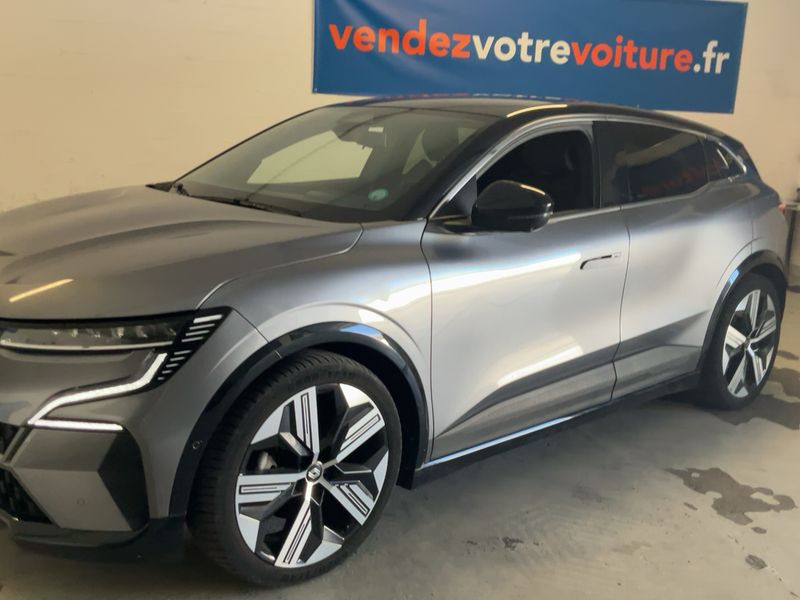 Renault Megane E-Tech EV60 Iconic — zdjęcie 2