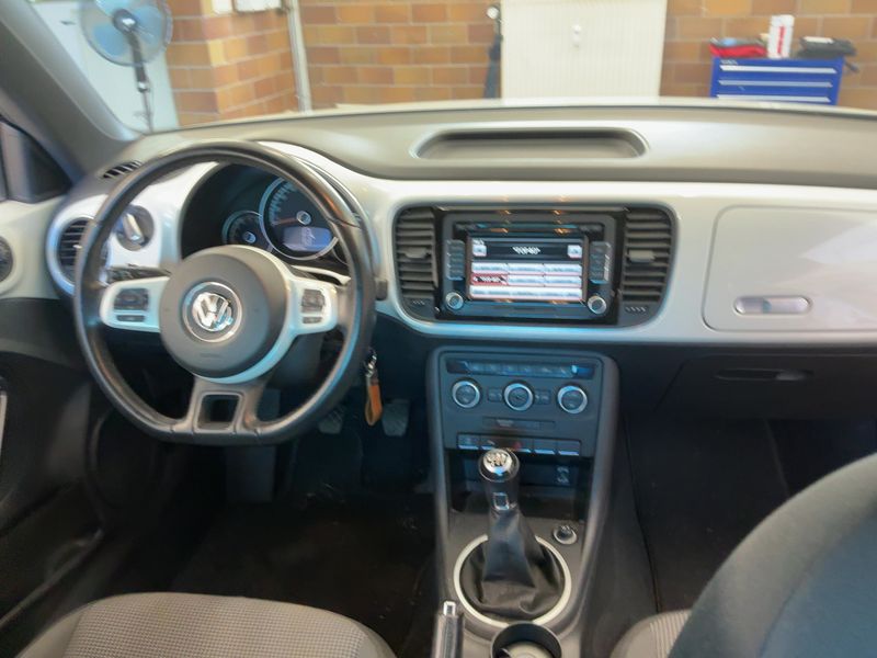 Volkswagen Beetle 1.2 TSI Design BlueMotion Tech — zdjęcie 12