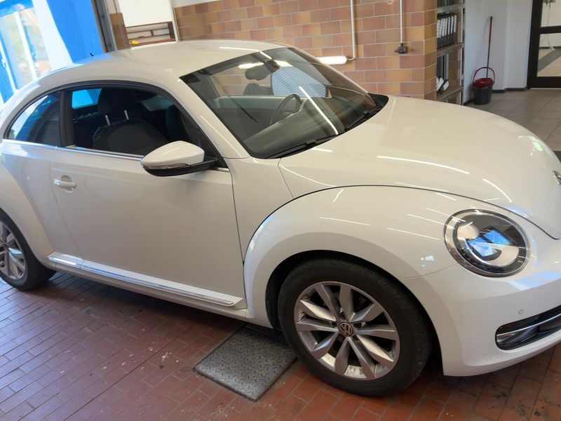 Volkswagen Beetle 1.2 TSI Design BlueMotion Tech — zdjęcie 8