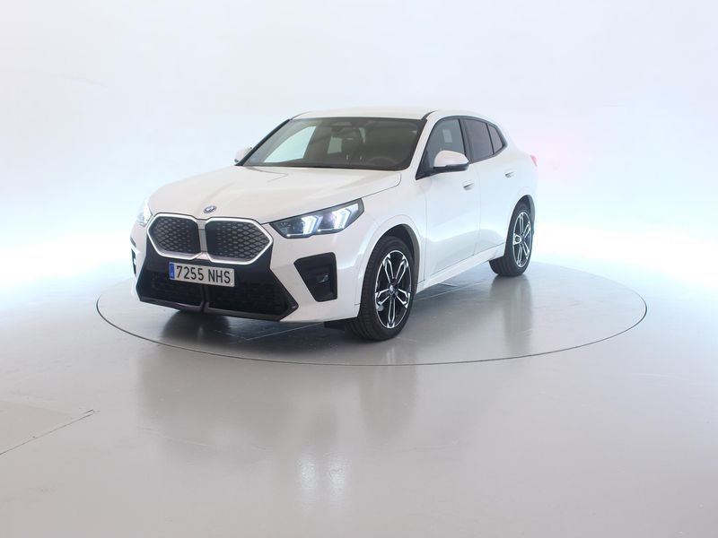 BMW iX2