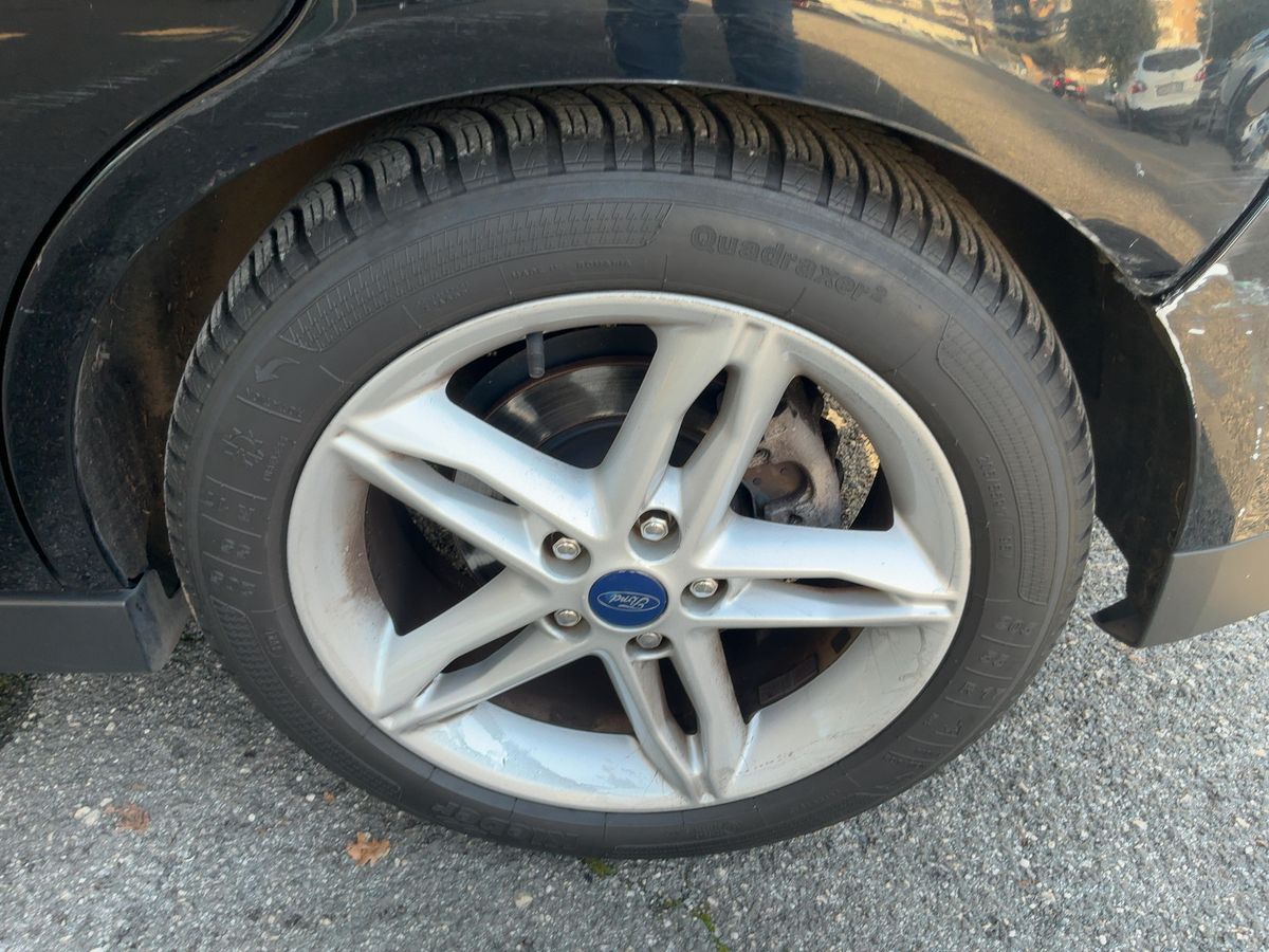 Ford C-Max 2016 — photo 6