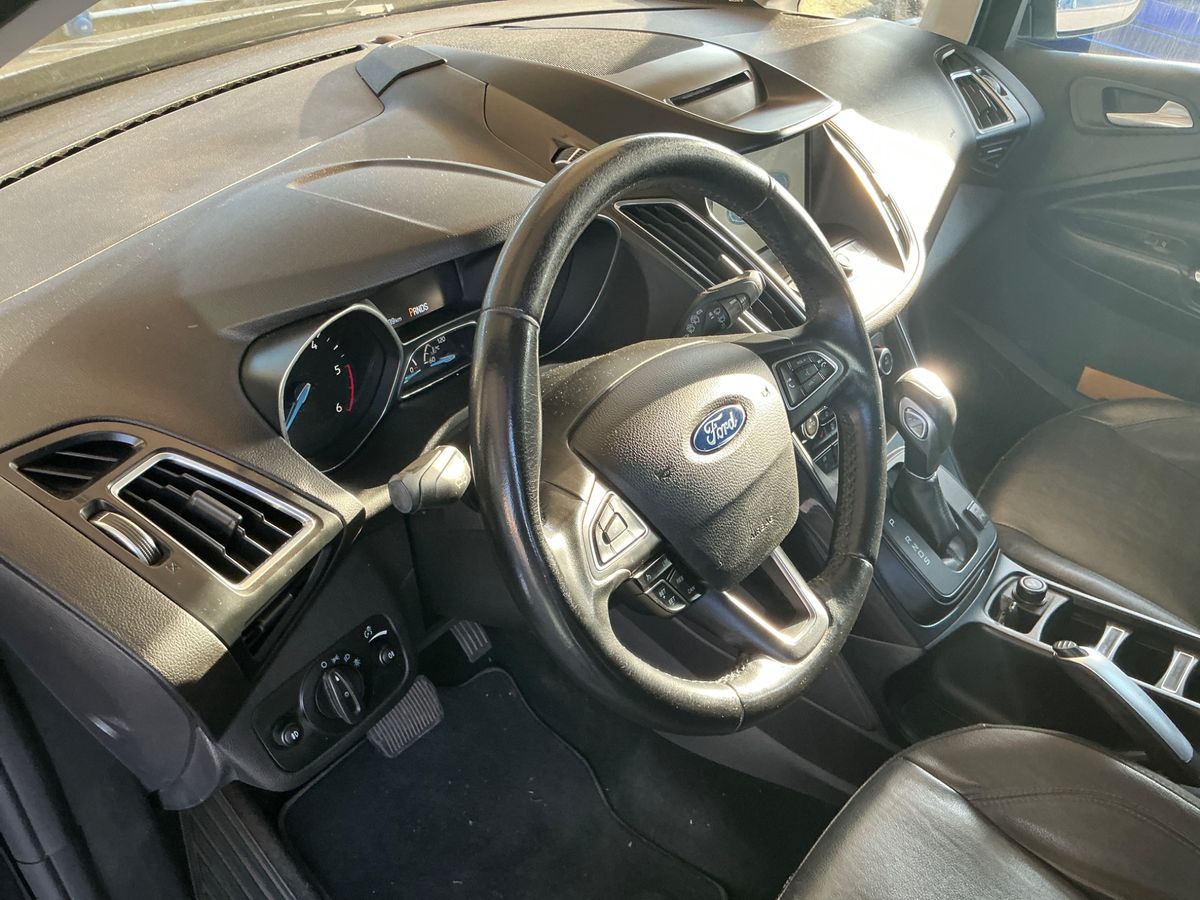 Ford C-Max 2016 — photo 35