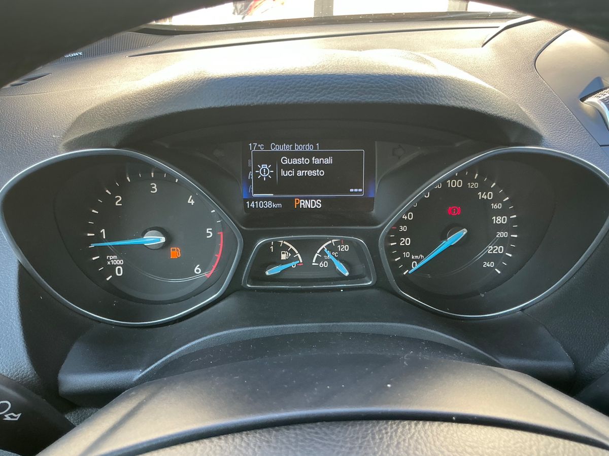 Ford C-Max 2016 — photo 38