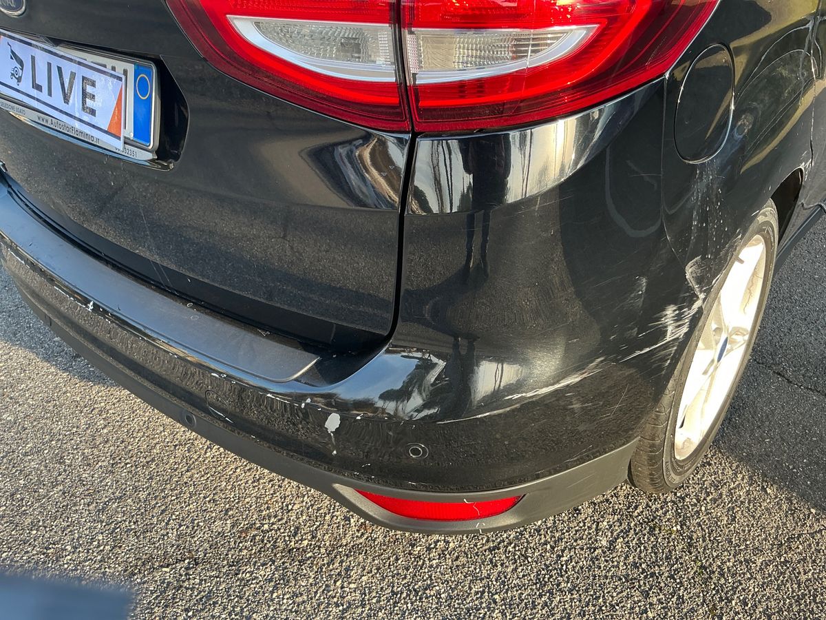 Ford C-Max 2016 — photo 48