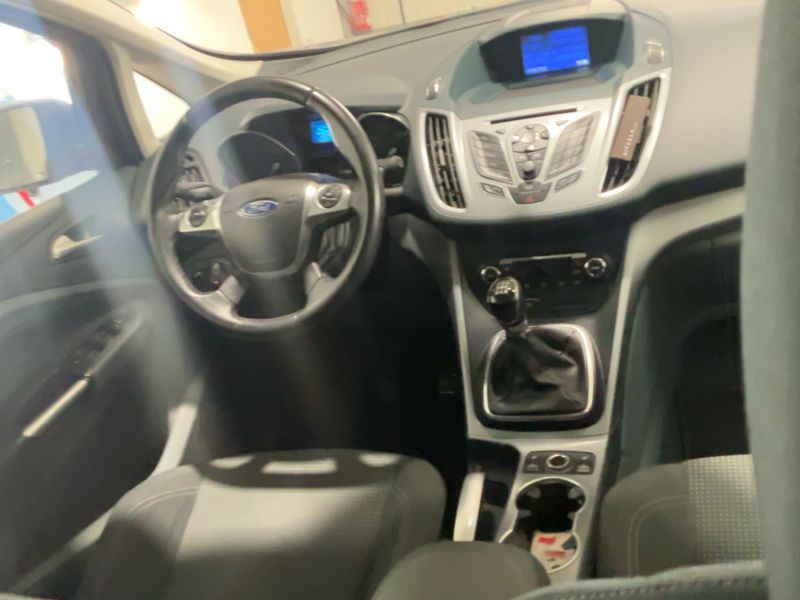 Ford C-Max 1.6 Ti-VCT Champions Edition — zdjęcie 12